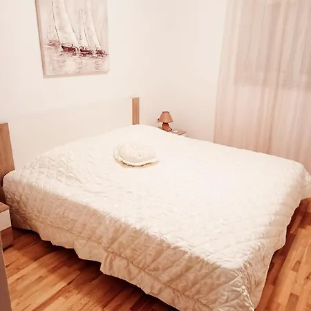 Bella Vista アパート